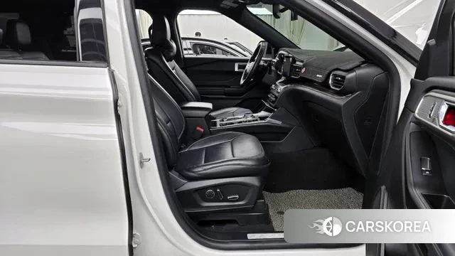 Ford Explorer 6th Generation 2019 Белый из Кореи, фото 2