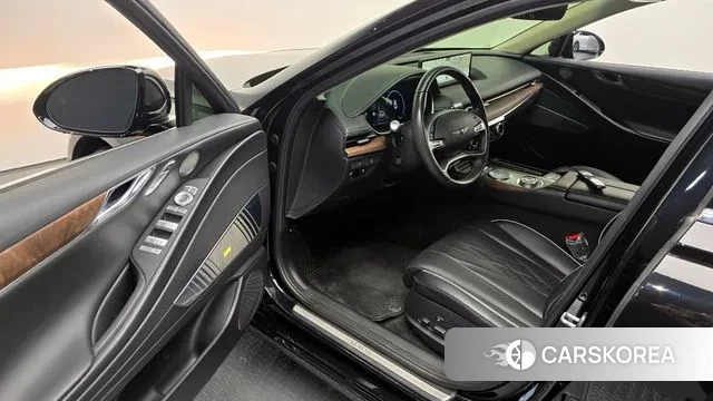 Genesis Electrified G80 (RG3) 2021 Черный из Кореи, фото 2