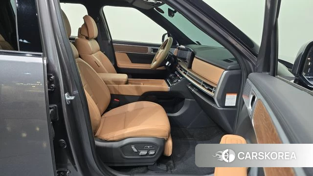 Hyundai Santa Fe (MX5) 2023 Серый из Кореи, фото 2