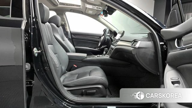 Honda Accord 10th Generation 2019 Черный из Кореи, фото 2