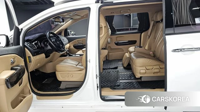 Kia The New Carnival 2020 Белый из Кореи, фото 2