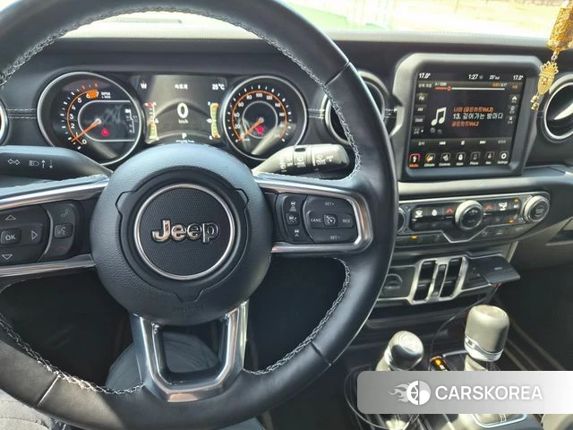 Jeep Wrangler (JL) 2023 Белый из Кореи, фото 2