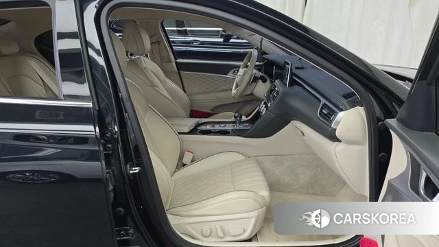 Genesis G70 2019 Черный из Кореи, фото 2