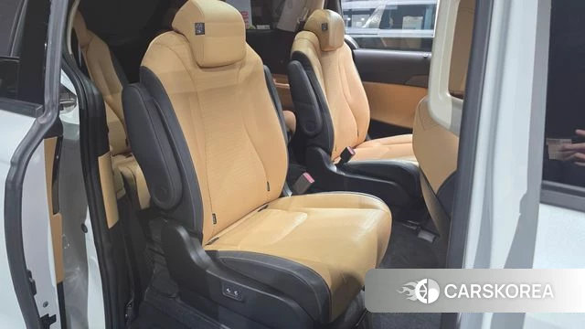 Kia Carnival 4th generation 2023 Белый из Кореи, фото 2