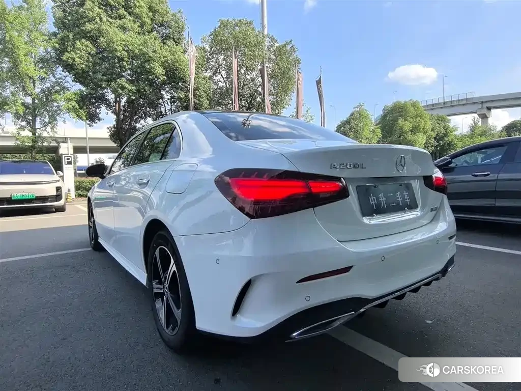 Mercedes-Benz A-Class 2024 Белый из Китая, фото 2