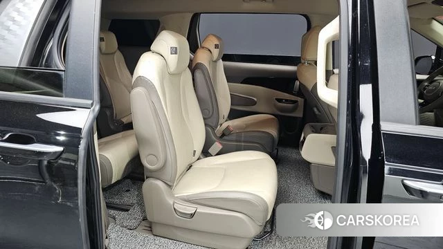 Kia Carnival 4th generation 2022 Черный из Кореи, фото 2