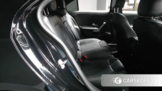 Mercedes-Benz A-Class W177 2025 Черный из Кореи, фото 2