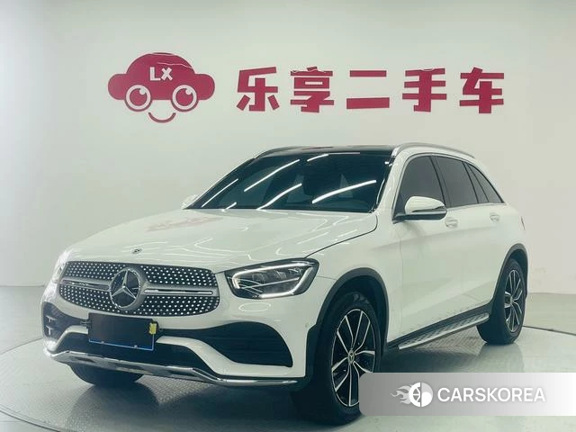 Mercedes-Benz GLC 2021 Белый из Китая, фото 2