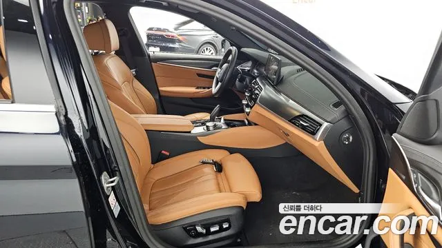 BMW 5 Series (G30) id 2659078 из Кореи 2