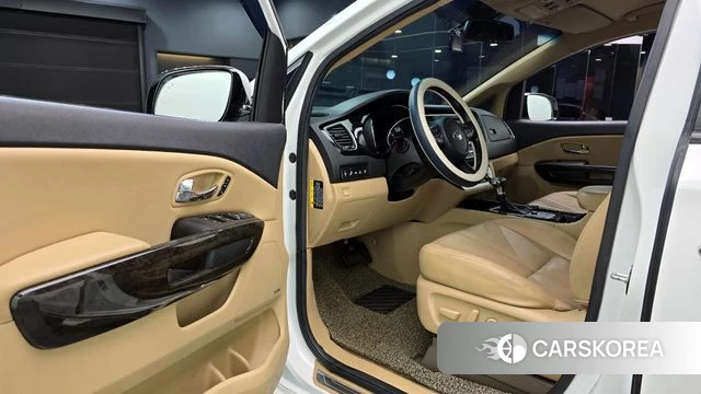 Kia The New Carnival 2019 Белый из Кореи, фото 2