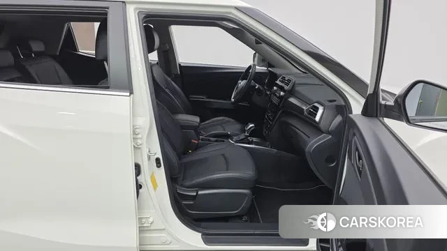 Ssangyong The New Tivoli 2023 Белый из Кореи, фото 2