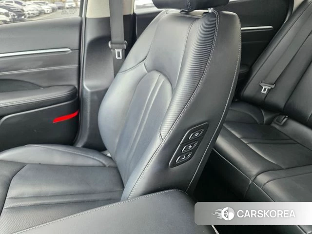 Hyundai Sonata D Edge (DN8) 2023 Белый из Кореи, фото 2