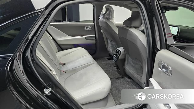 Hyundai Ionic 6 2023 Черный из Кореи, фото 2