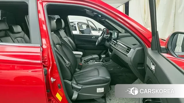 Ssangyong The New Rexton Sports Cannes 2024 Красный из Кореи, фото 2