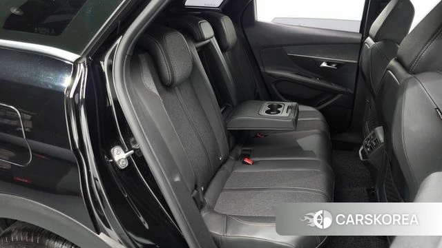 Peugeot 3008 second generation 2021 Черный из Кореи, фото 2