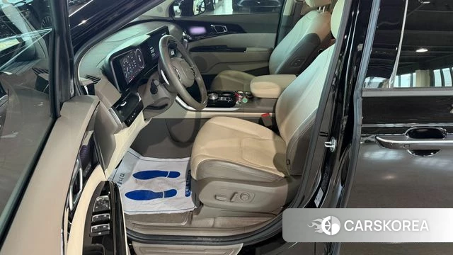 Kia Carnival 4th generation 2023 Черный из Кореи, фото 2