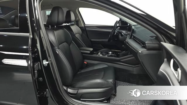 Kia The New K5 3rd generation 2024 Черный из Кореи, фото 2