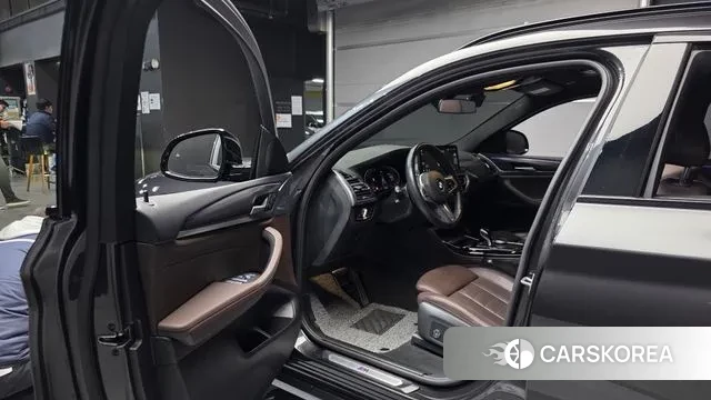 BMW X4 (G02) 2023 Серый из Кореи, фото 2