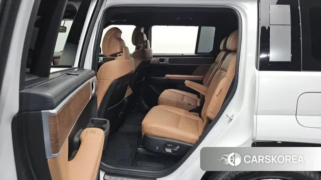 Hyundai Santa Fe (MX5) 2023 Белый из Кореи, фото 2