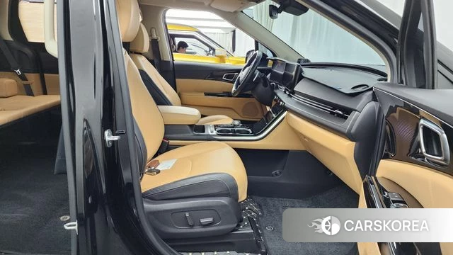Kia Carnival 4th generation 2021 Черный из Кореи, фото 2