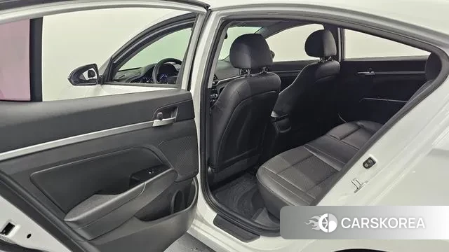 Hyundai The New Avante AD 2019 Белый из Кореи, фото 2