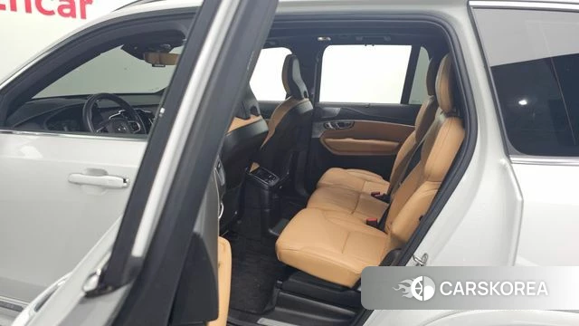 Volvo XC90 second Generation 2022 Белый из Кореи, фото 2