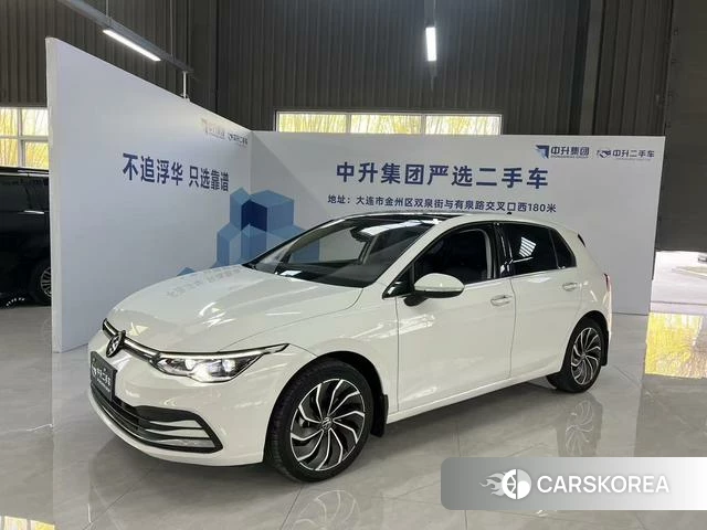 Volkswagen Golf 2022 Белый из Китая, фото 2