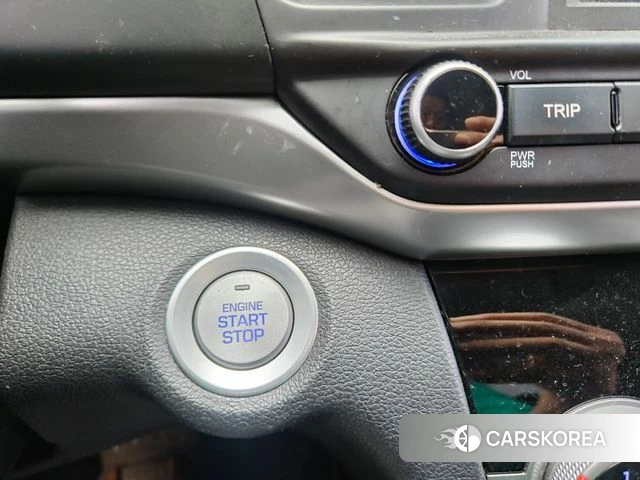 Hyundai The New Avante AD 2019 Белый из Кореи, фото 2
