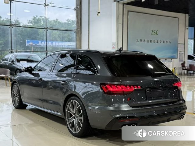 Audi S4 2025 Темно-серый из Китая, фото 2