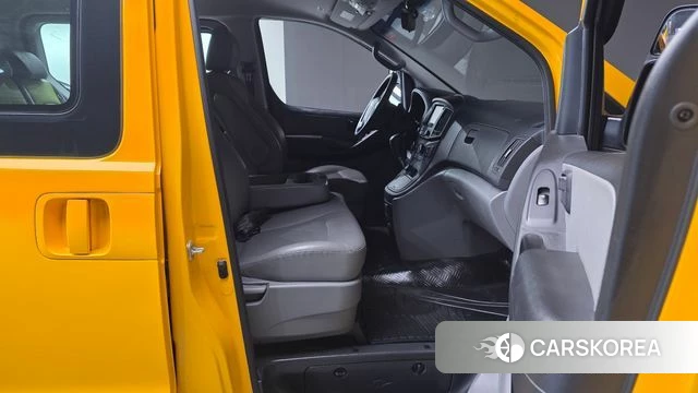 Hyundai The New Grand Starex 2019 Желтый из Кореи, фото 2