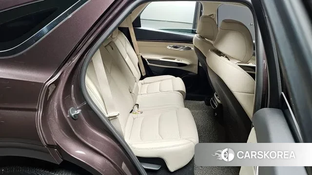 Genesis GV70 2021 Фиолетовый из Кореи, фото 2