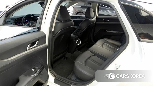 Kia K5 3rd generation 2022 Белый из Кореи, фото 2