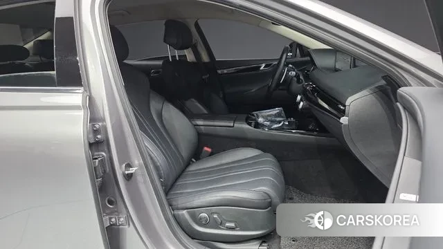 Genesis G80 (RG3) 2021 Серебряный из Кореи, фото 2