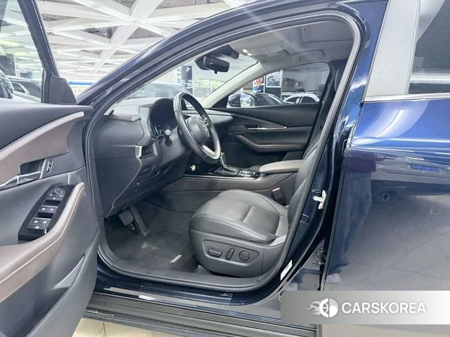 Mazda CX-30 2024 Синий из Китая, фото 2