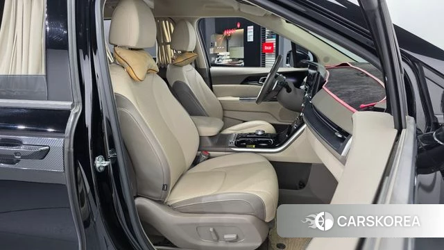 Kia Carnival 4th generation 2021 Черный из Кореи, фото 2