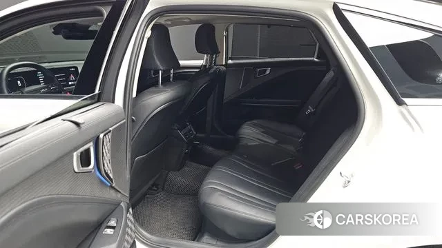 Kia The New K8 Hybrid 2024 Белый из Кореи, фото 2