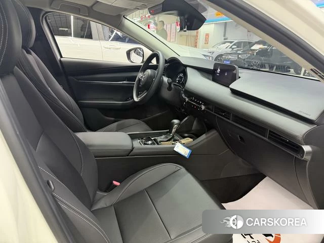 Mazda 3 Angkesaila 2022 Белый из Китая, фото 2