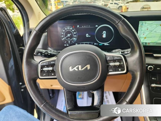 Kia Carnival 4th generation 2023 Черный из Кореи, фото 2