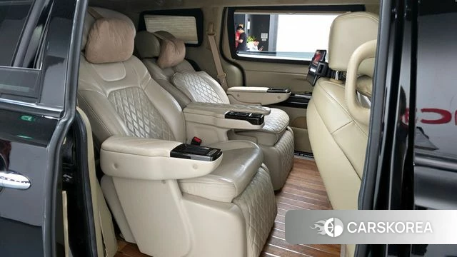 Kia The New Carnival 2019 Черный из Кореи, фото 2