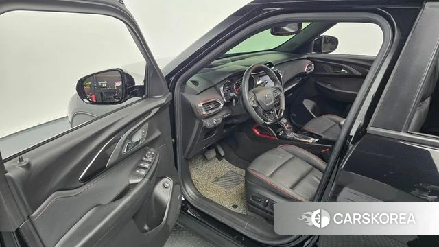 Chevrolet (GM Daewoo) Trailblazer 2022 Черный из Кореи, фото 2