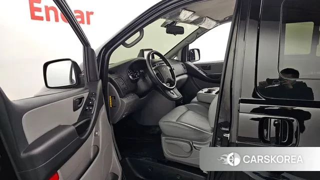 Hyundai The New Grand Starex 2020 Черный из Кореи, фото 2