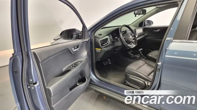 Kia Stonic id 2647644 из Кореи 2