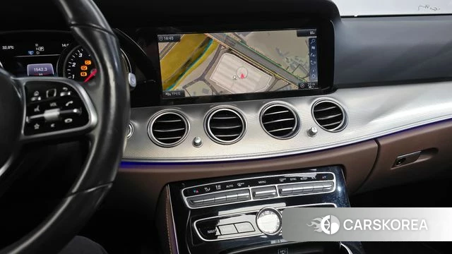 Mercedes-Benz E-Class W213 2019 Серый из Кореи, фото 2