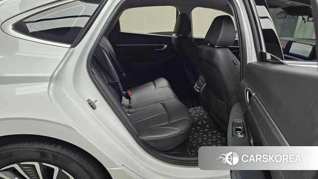 Hyundai Sonata D Edge Hybrid (DN8) 2025 Белый из Кореи, фото 2