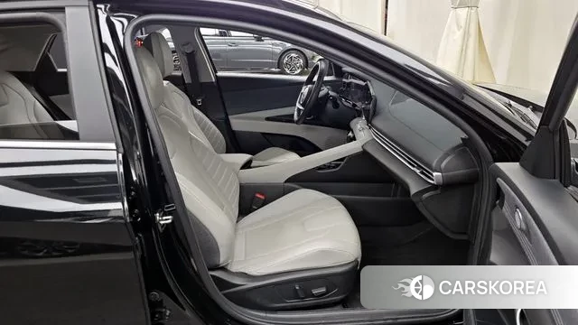 Hyundai Avante (CN7) 2023 Черный из Кореи, фото 2