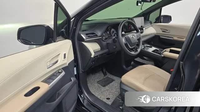 Toyota Sienna 4th Generation 2022 Черный из Кореи, фото 2