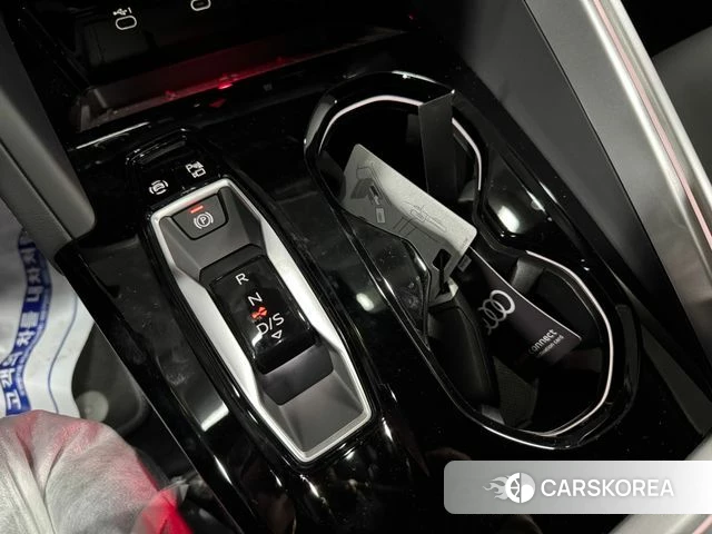 Audi Q5 (80A) 2025 Белый из Кореи, фото 2