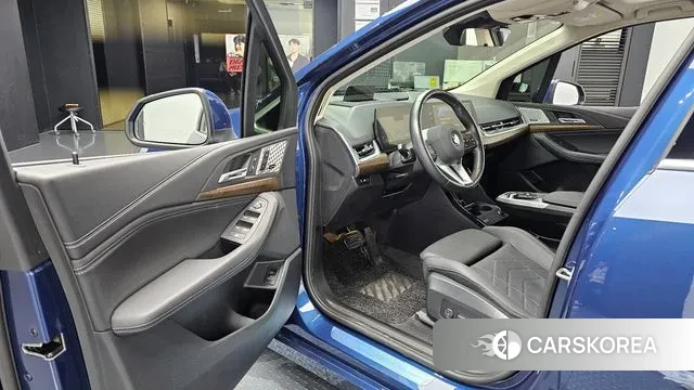 BMW 2 Series Active Tourer (U06) 2023 Синий из Кореи, фото 2