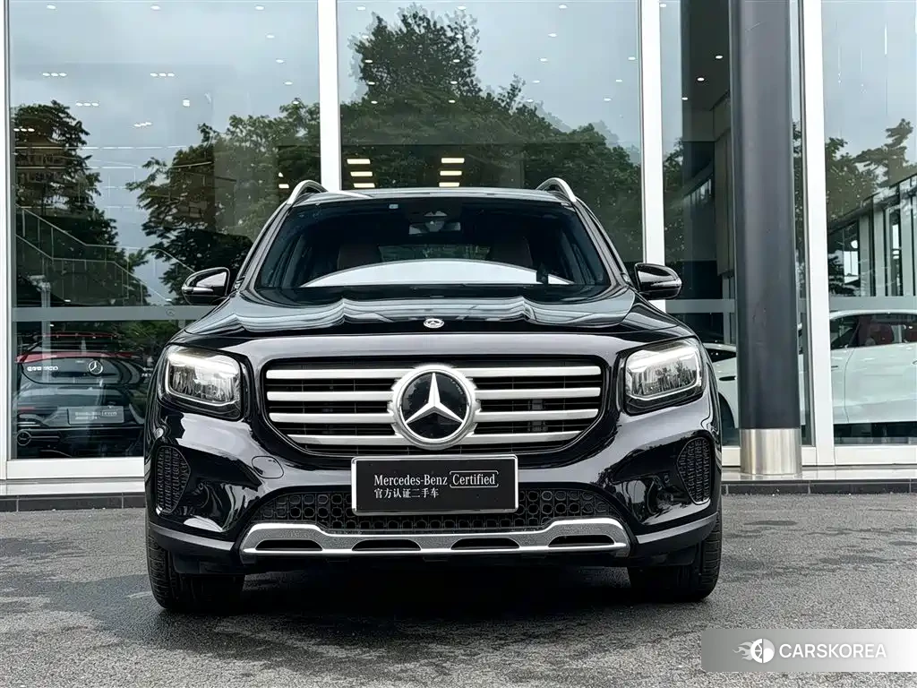 Mercedes-Benz GLB 2025 Черный из Китая, фото 2