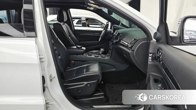 Jeep Grand Cherokee 2019 Белый из Кореи, фото 2